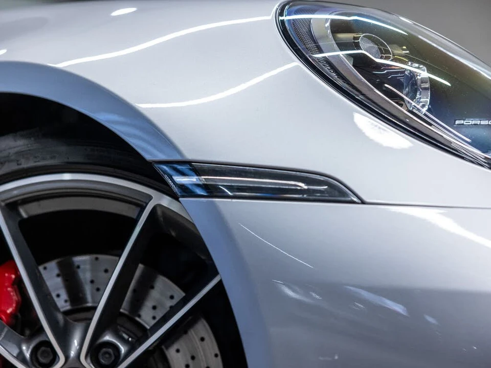 2020 Porsche 992 Carrera 4S - Image 19 of 31