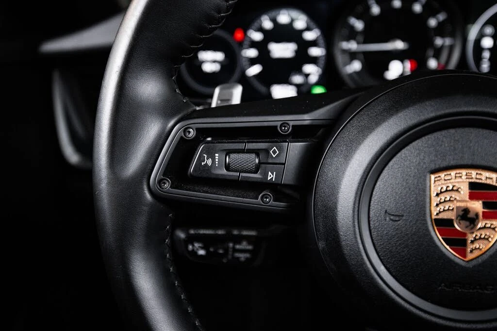2020 Porsche 992 Carrera 4S - Image 17 of 29