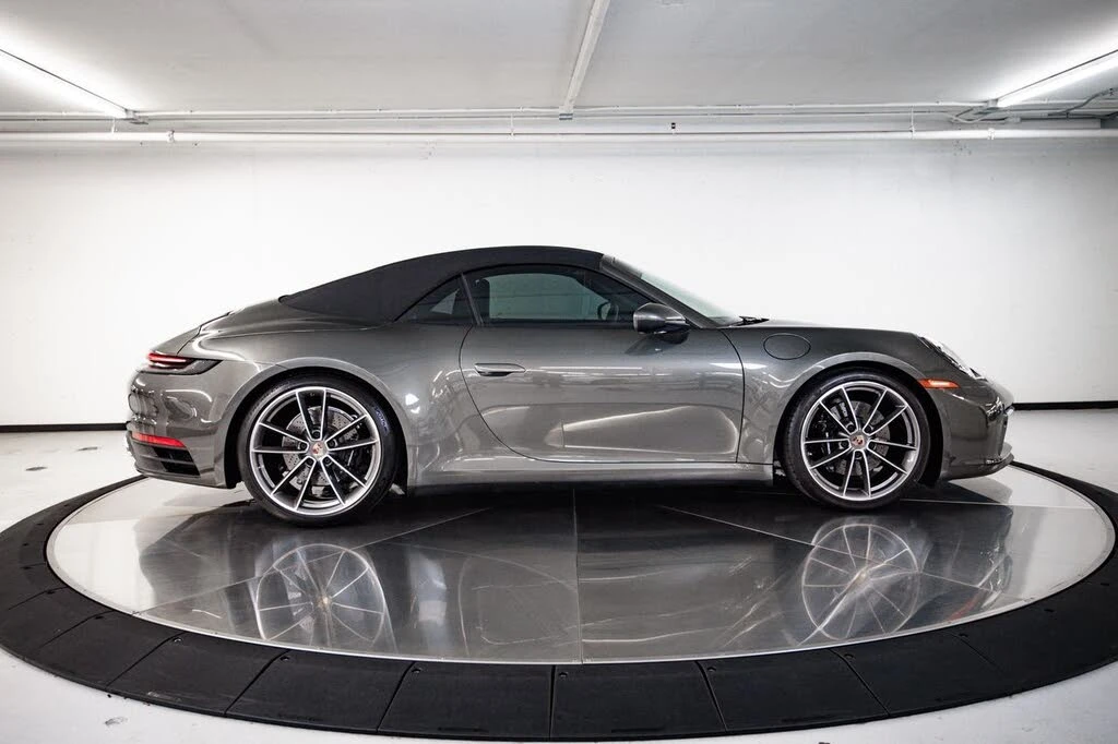 2020 Porsche 992 Carrera 4S - Image 8 of 29