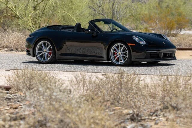 2020 Porsche 992 Carrera 4S - Image 4 of 31