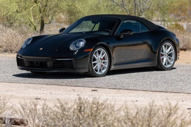 2020 Porsche 992 Carrera 4S - Image 24 of 31