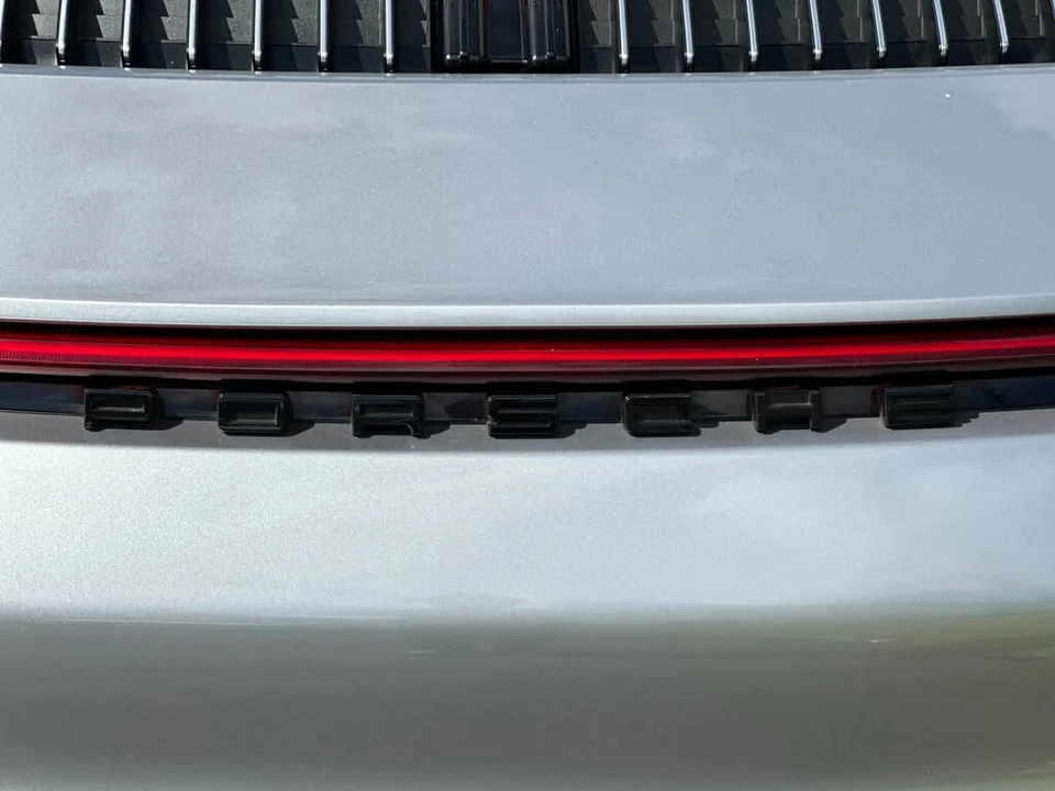 2020 Porsche 992 Carrera 4S - Image 30 of 31