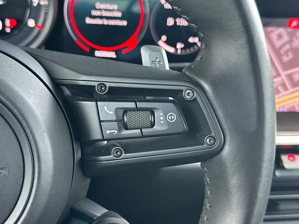 2020 Porsche 992 Carrera 4S - Image 26 of 31