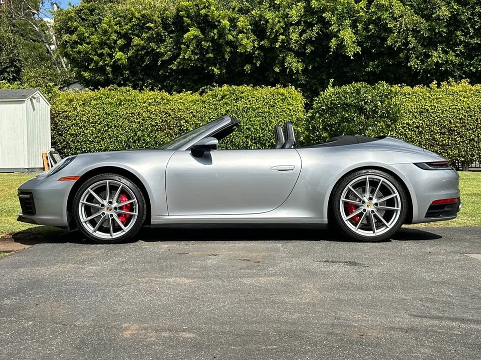 2020 Porsche 992 Carrera 4S - Image 2 of 31