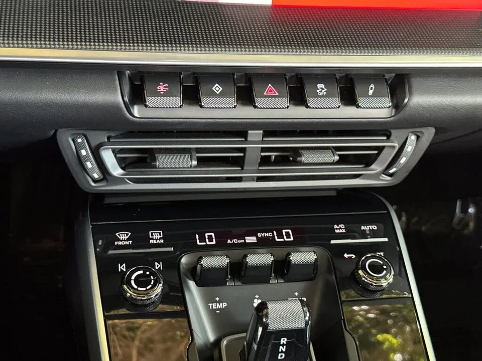 2020 Porsche 992 Carrera 4S - Image 22 of 31