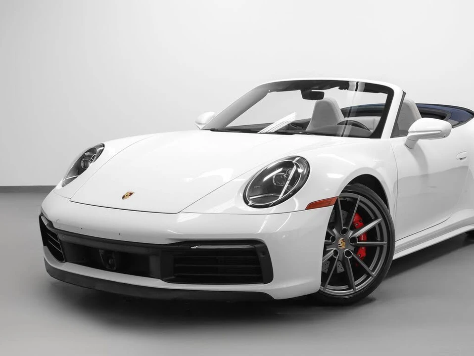 2020 Porsche 992 Carrera 4S - Image 6 of 31