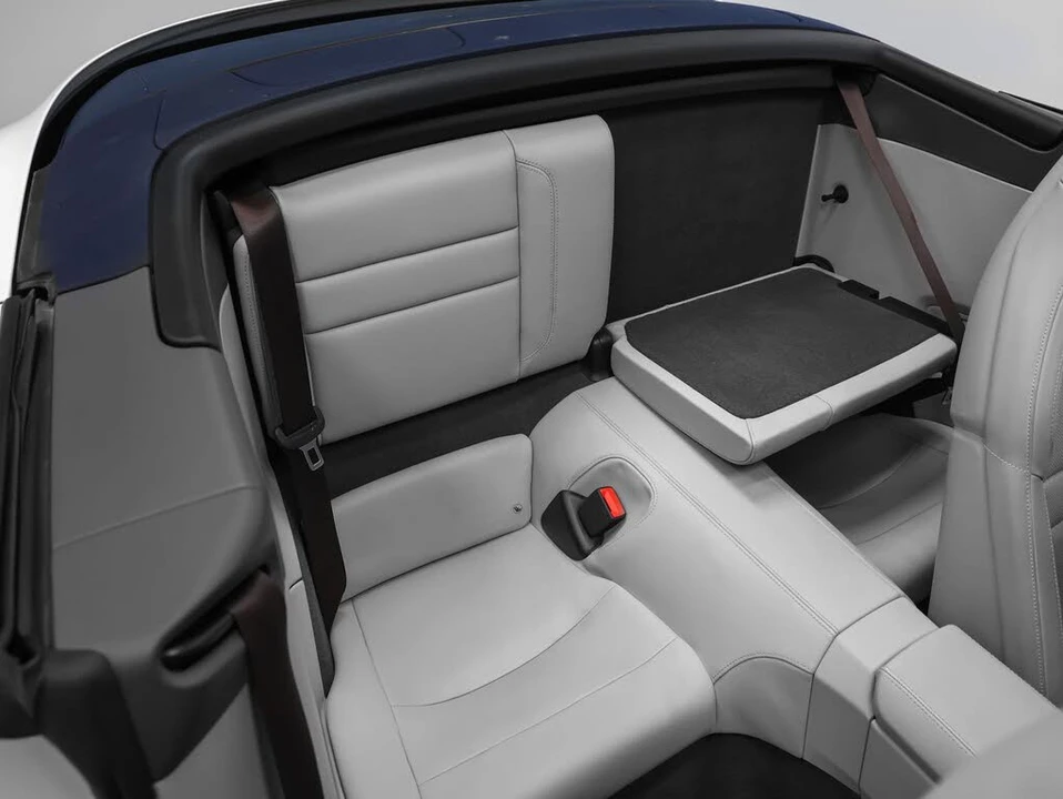 2020 Porsche 992 Carrera 4S - Image 25 of 31