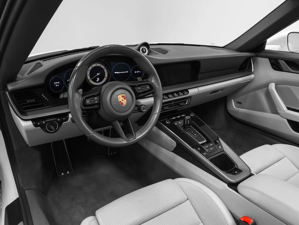 2020 Porsche 992 Carrera 4S - Image 4 of 31