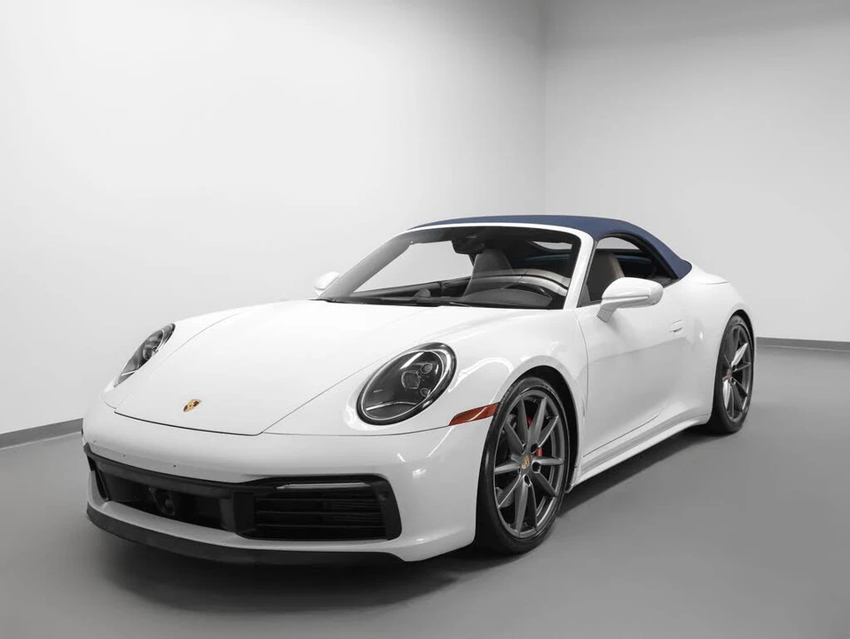 2020 Porsche 992 Carrera 4S - Image 7 of 31