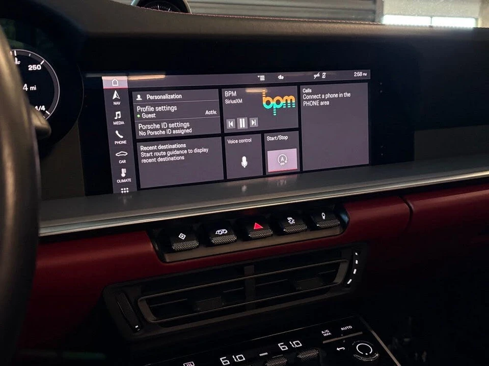 2020 Porsche 992 Carrera 4S - Image 21 of 27