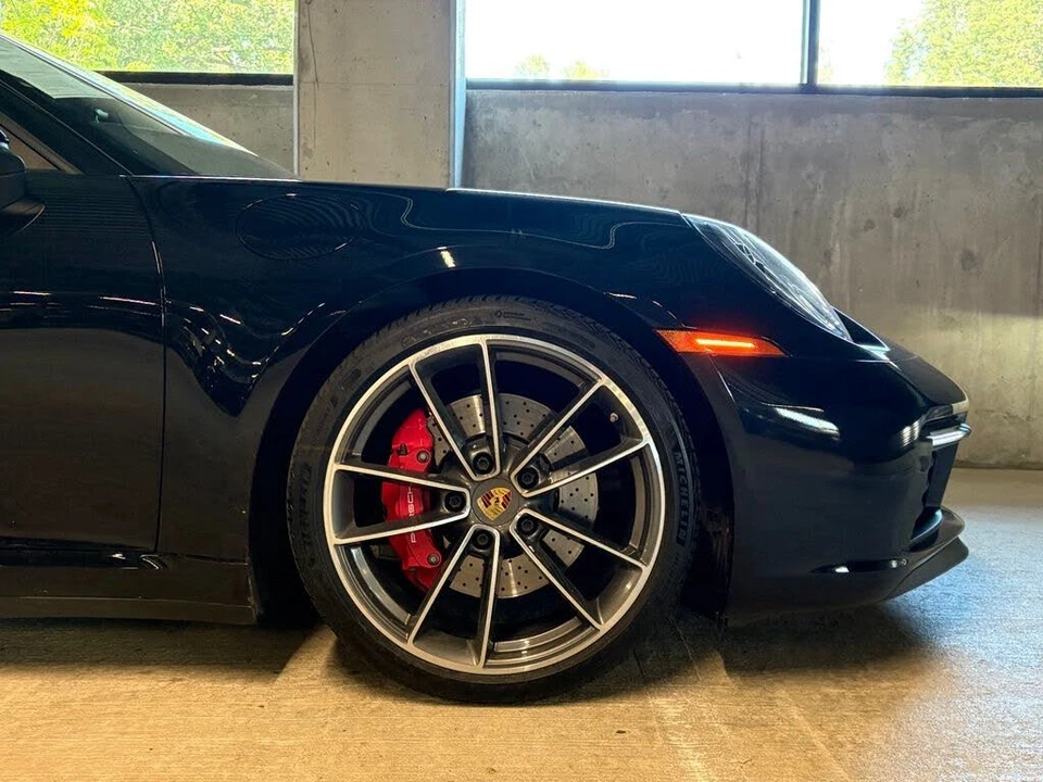 2020 Porsche 992 Carrera 4S - Image 11 of 27