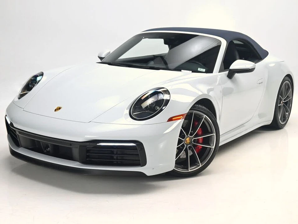 2020 Porsche 992 Carrera 4S - Image 10 of 31