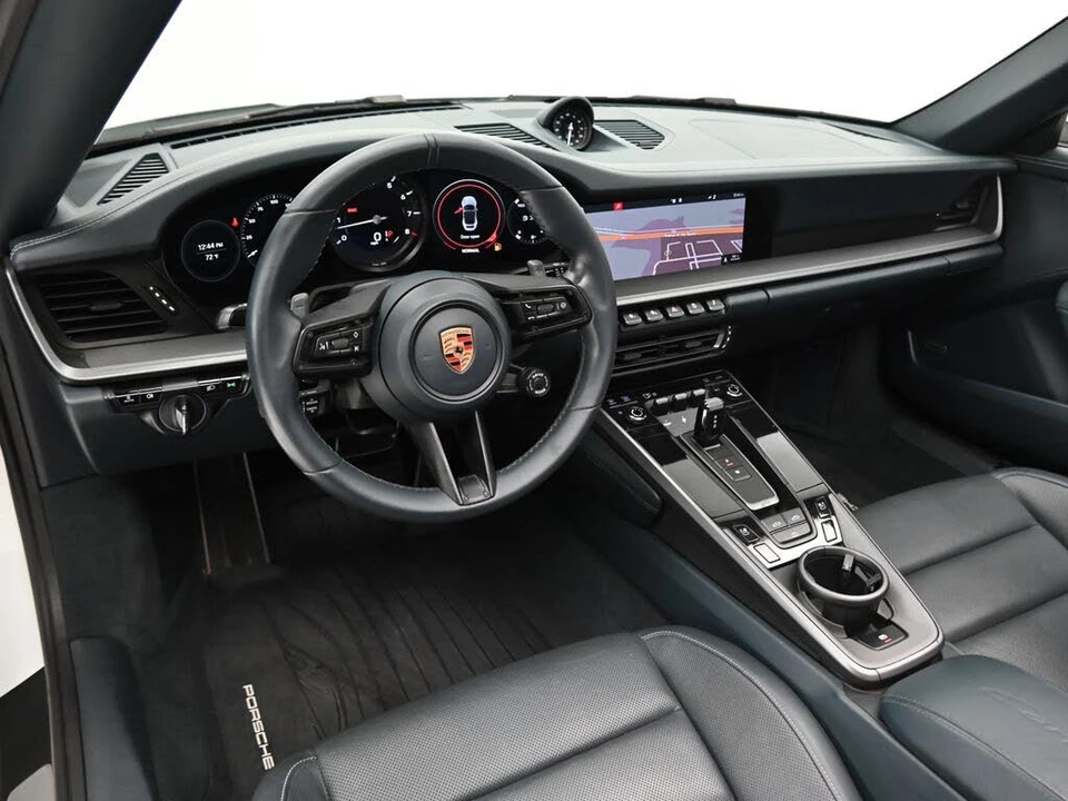 2020 Porsche 992 Carrera 4S - Image 28 of 31