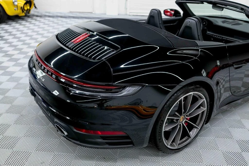 2020 Porsche 992 Carrera 4S - Image 20 of 31