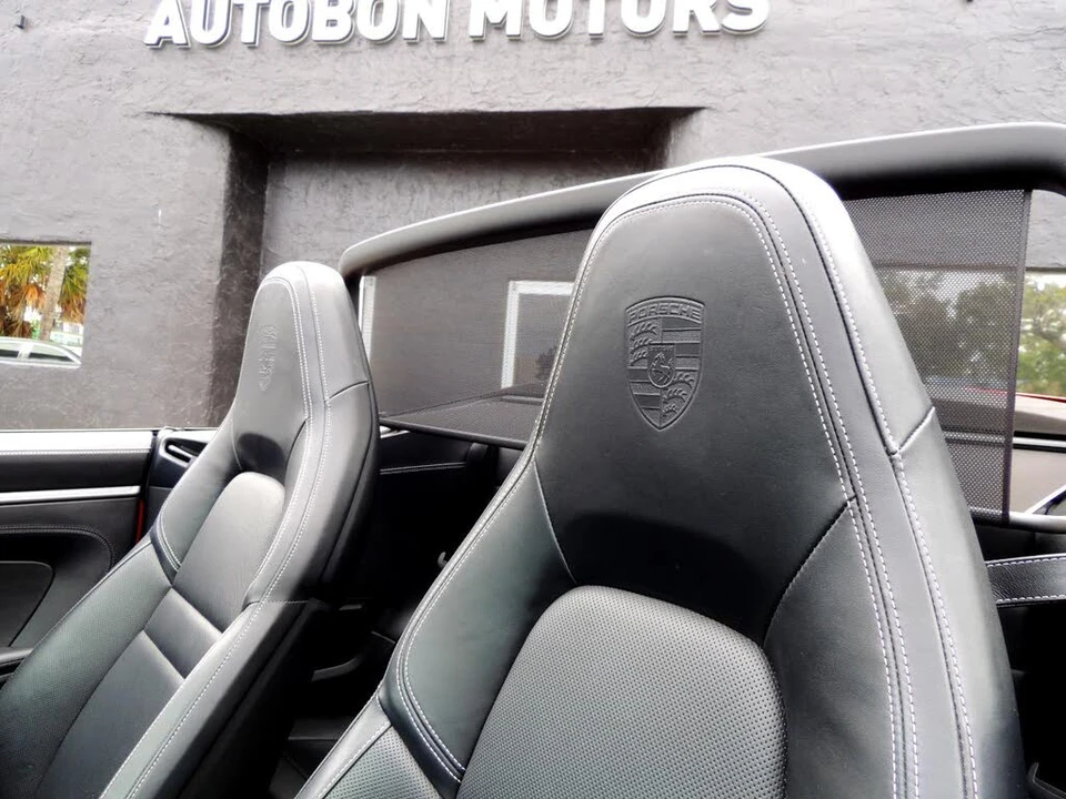 2020 Porsche 992 Carrera 4S - Image 23 of 31