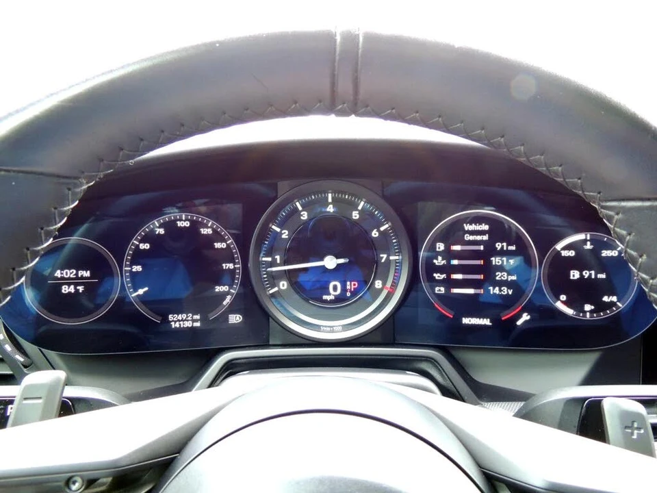 2020 Porsche 992 Carrera 4S - Image 25 of 31