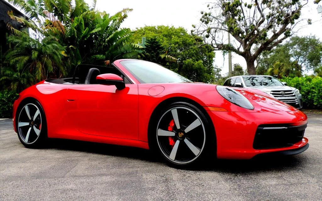 2020 Porsche 992 Carrera 4S - Image 11 of 31