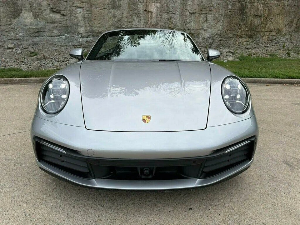 2020 Porsche 992 Carrera 4S - Image 6 of 31