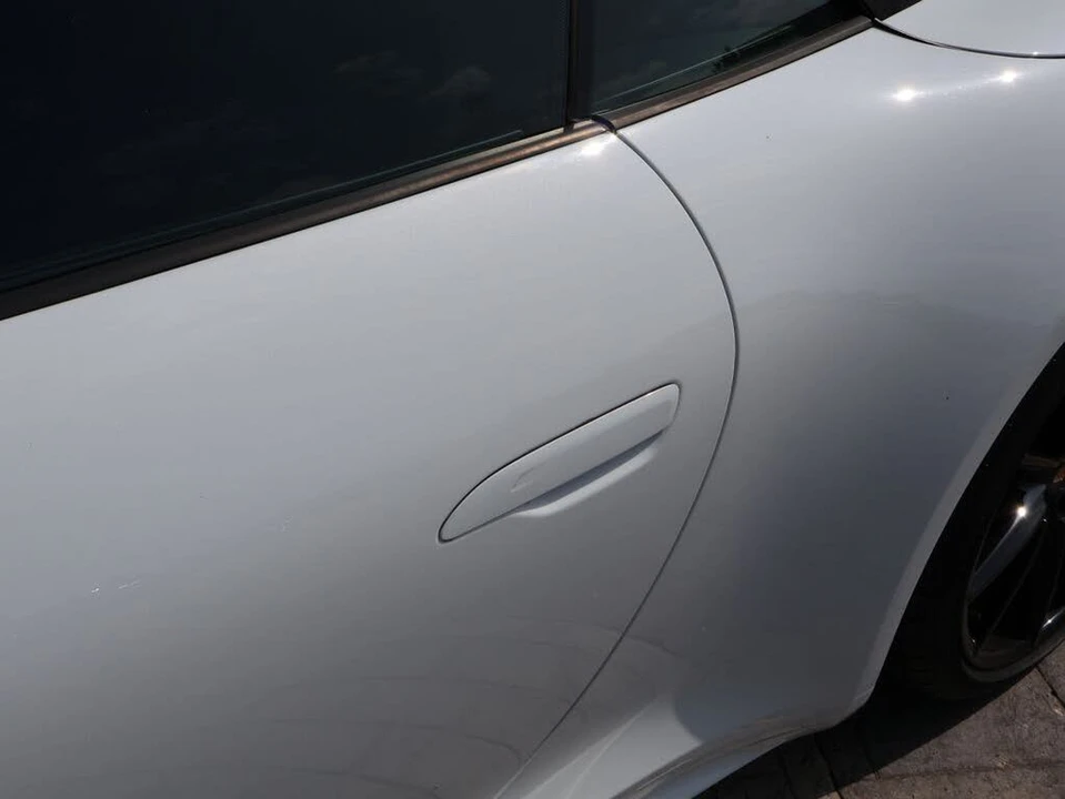 2020 Porsche 992 Carrera 4S - Image 8 of 17
