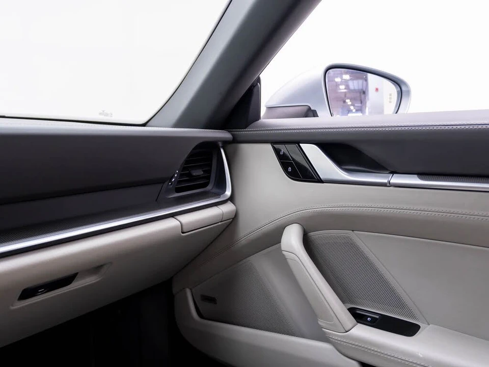 2020 Porsche 992 Carrera 4S - Image 28 of 31