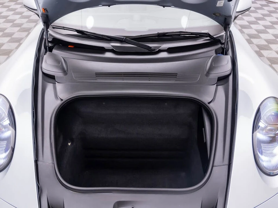 2020 Porsche 992 Carrera 4S - Image 31 of 31