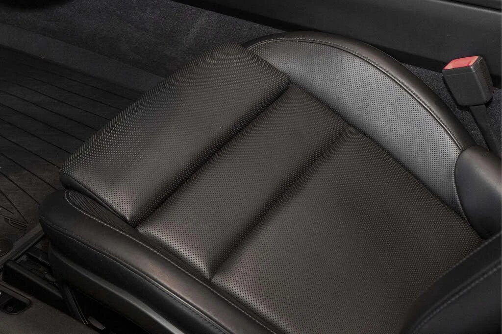 2020 Porsche 992 Carrera 4S - Image 25 of 31
