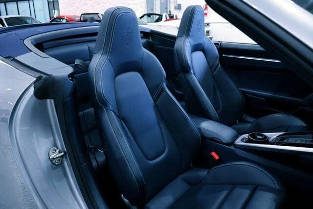 2020 Porsche 992 Carrera 4S - Image 27 of 31