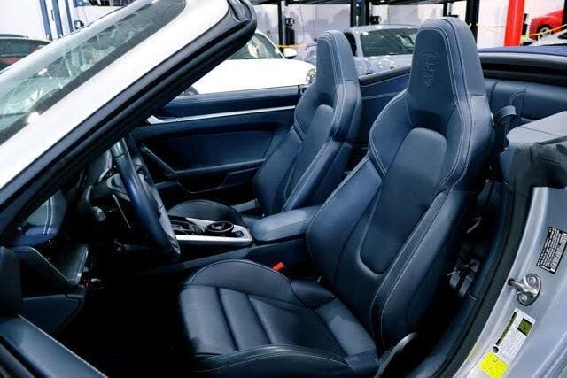 2020 Porsche 992 Carrera 4S - Image 29 of 31