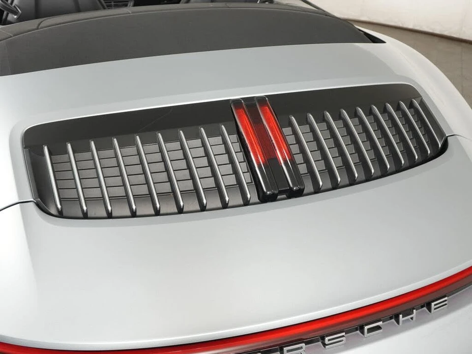 2020 Porsche 992 Carrera 4S - Image 16 of 31