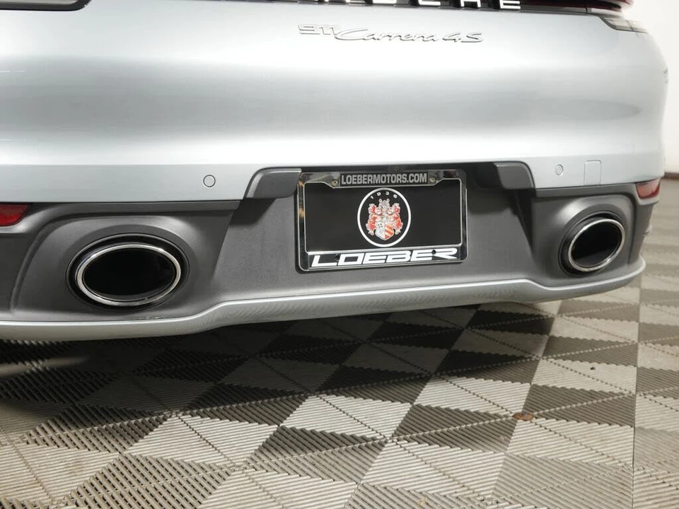 2020 Porsche 992 Carrera 4S - Image 19 of 31