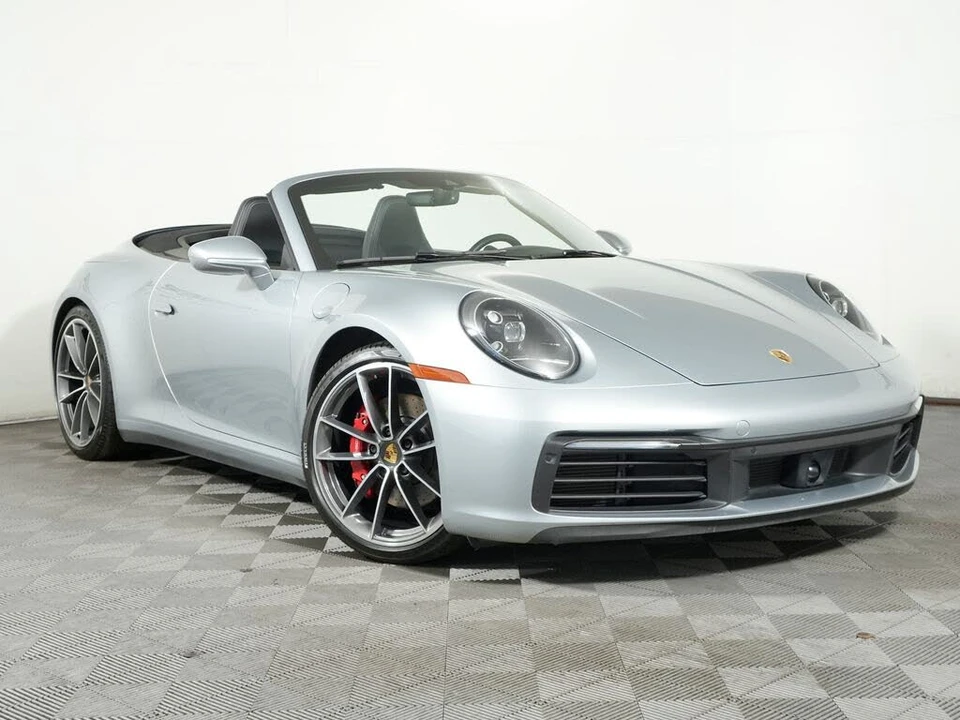 2020 Porsche 992 Carrera 4S - Image 9 of 31