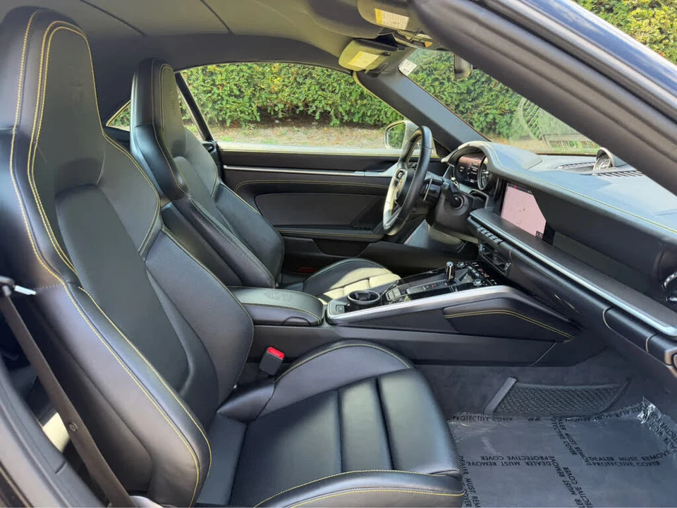 2020 Porsche 992 Carrera 4S - Image 23 of 31