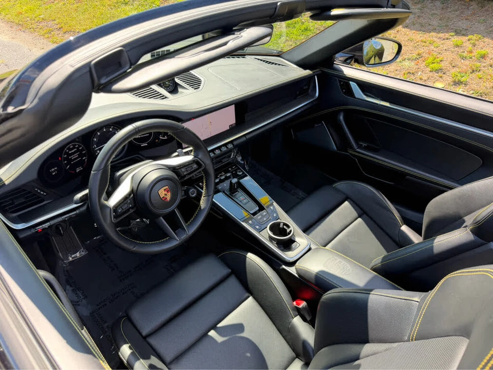 2020 Porsche 992 Carrera 4S - Image 4 of 31