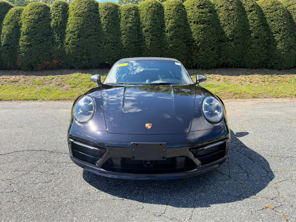 2020 Porsche 992 Carrera 4S - Image 10 of 31