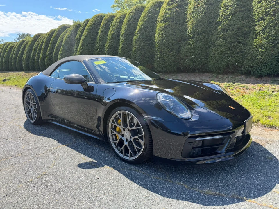 2020 Porsche 992 Carrera 4S - Image 8 of 31