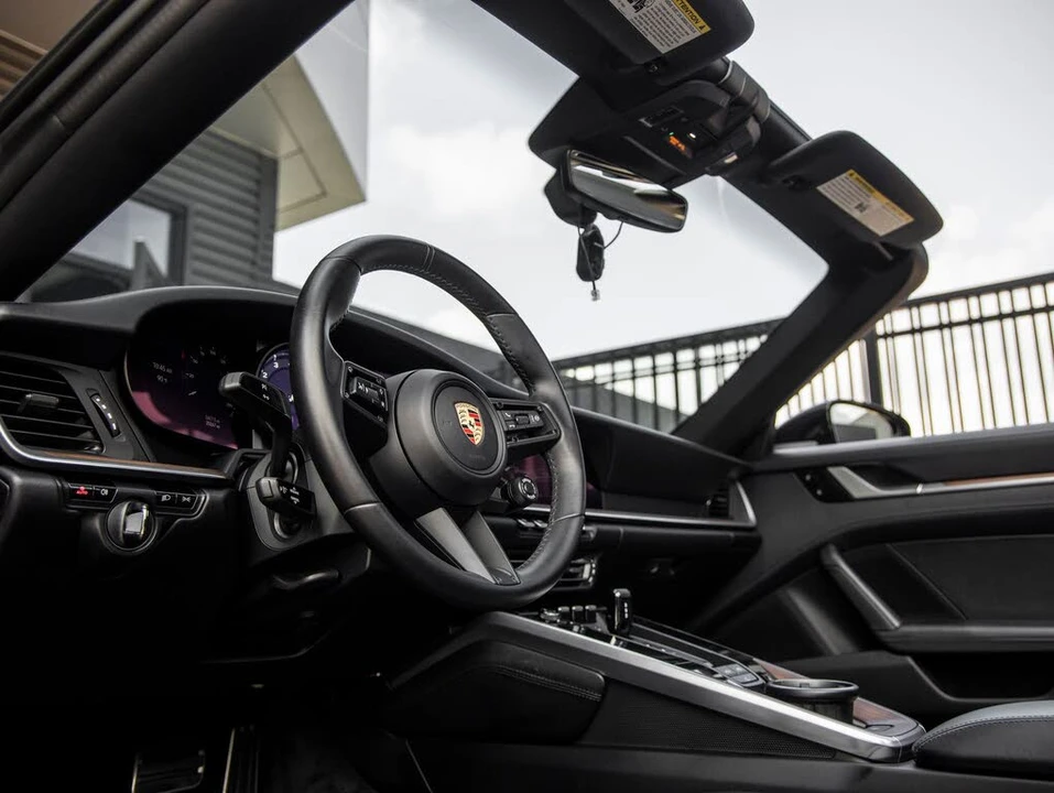 2020 Porsche 992 Carrera 4S - Image 4 of 31