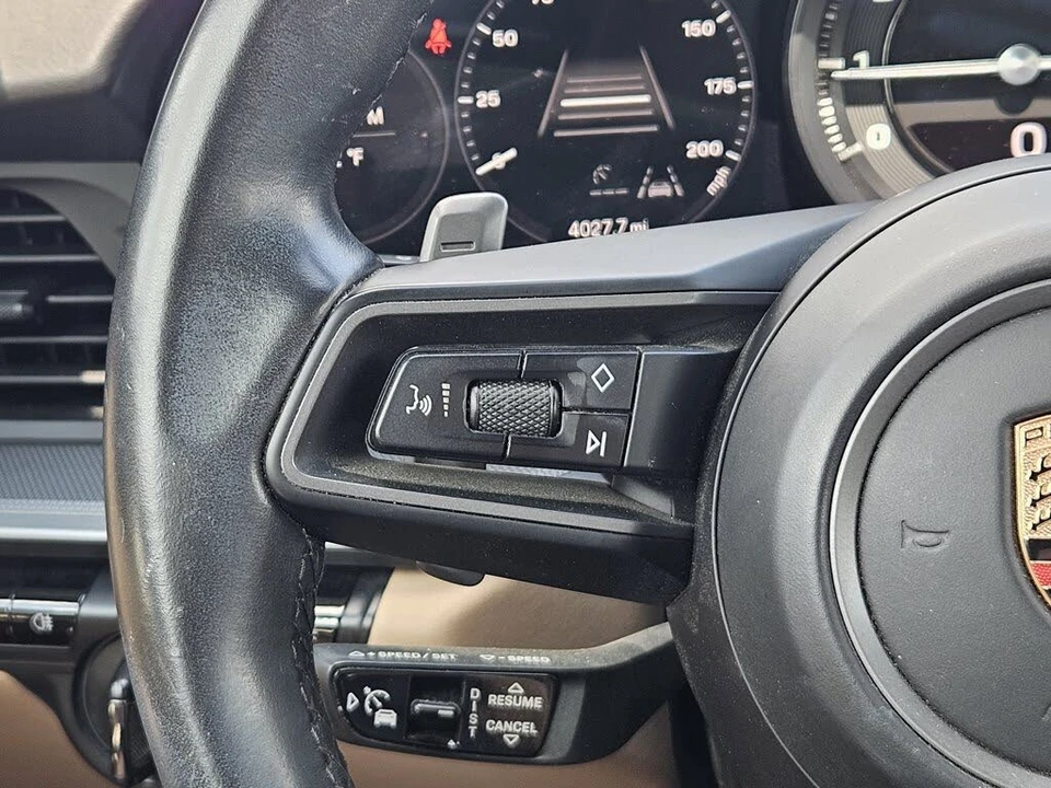 2020 Porsche 992 Carrera 4S - Image 27 of 31