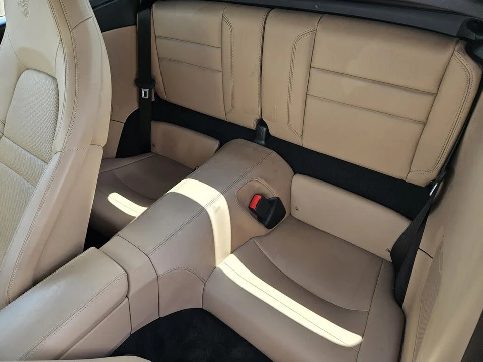 2020 Porsche 992 Carrera 4S - Image 29 of 31