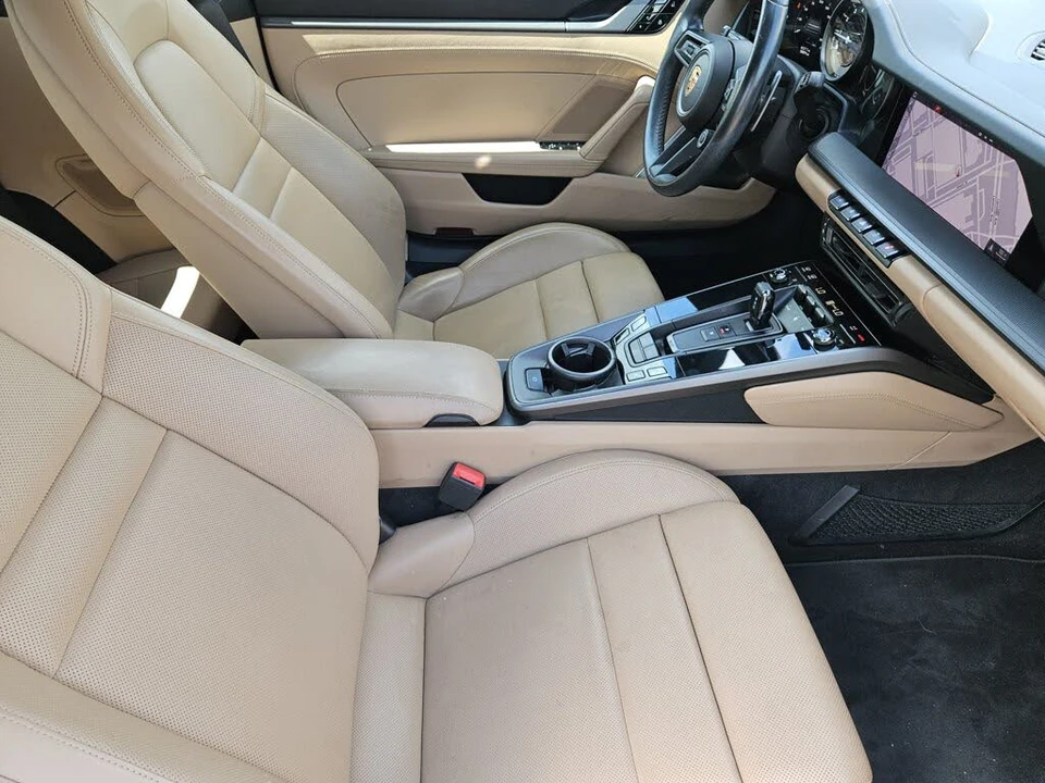 2020 Porsche 992 Carrera 4S - Image 15 of 31