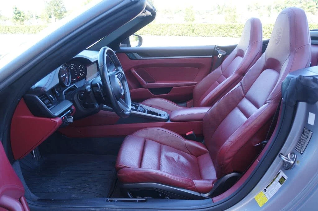 2020 Porsche 992 Carrera 4S - Image 22 of 31