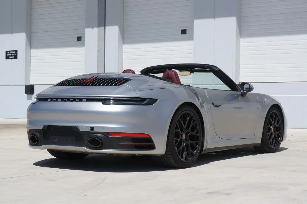 2020 Porsche 992 Carrera 4S - Image 10 of 31