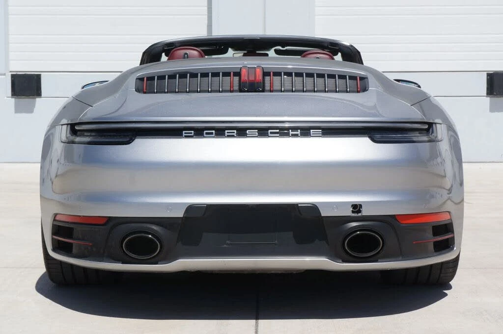 2020 Porsche 992 Carrera 4S - Image 9 of 31