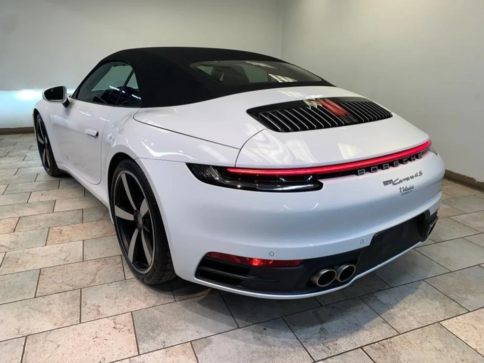 2020 Porsche 992 Carrera 4S - Image 13 of 20