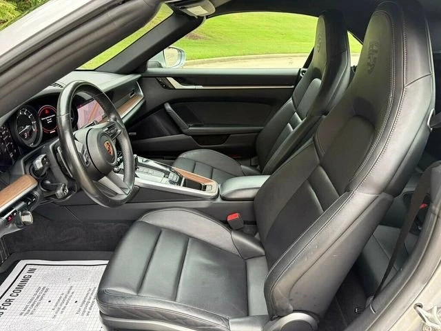 2020 Porsche 992 Carrera 4S - Image 10 of 20