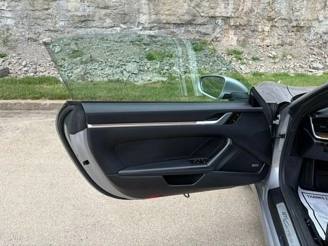 2020 Porsche 992 Carrera 4S - Image 9 of 20