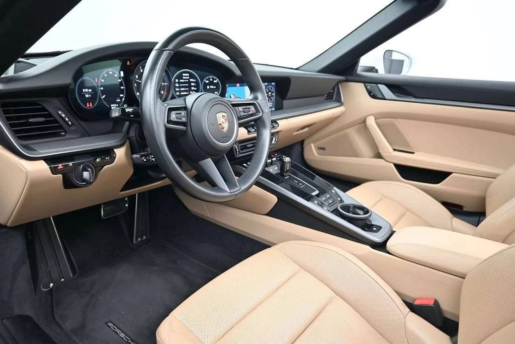 2020 Porsche 992 Carrera 4S - Image 4 of 5