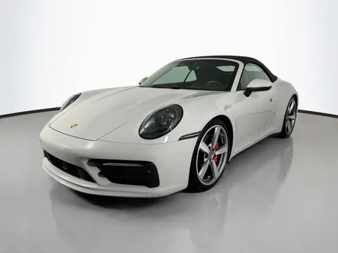 2020 Porsche 911 Carrera 4S Cabriolet