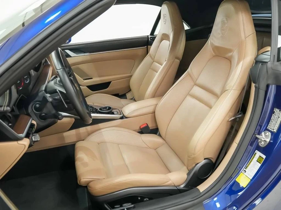 2020 Porsche 992 Carrera 4S - Image 5 of 5