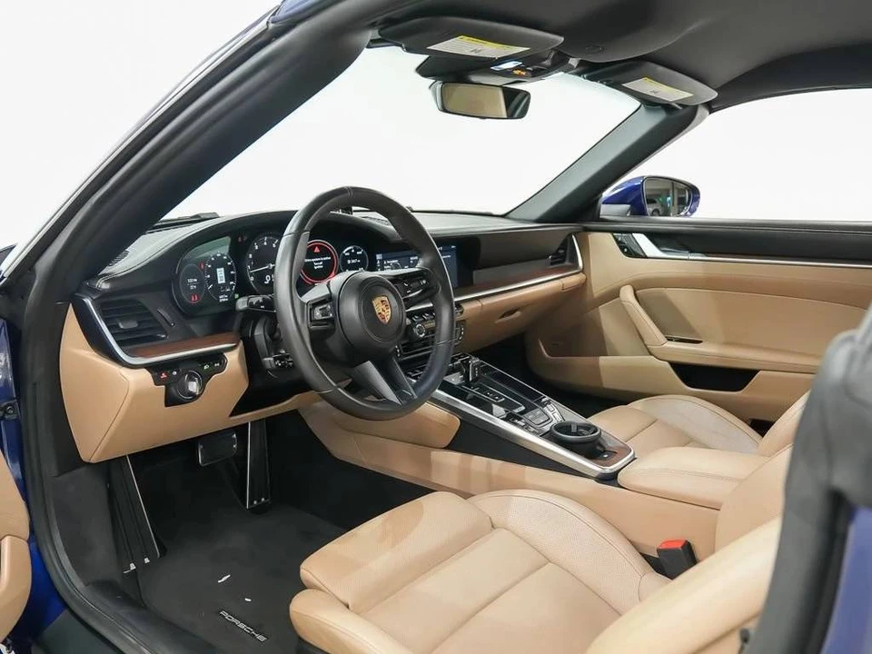 2020 Porsche 992 Carrera 4S - Image 4 of 5