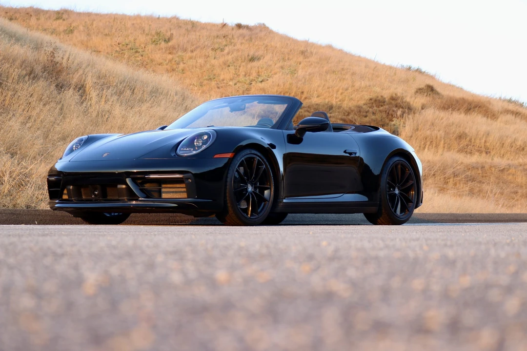 2020 Porsche 992 Carrera 4S - Image 3 of 31